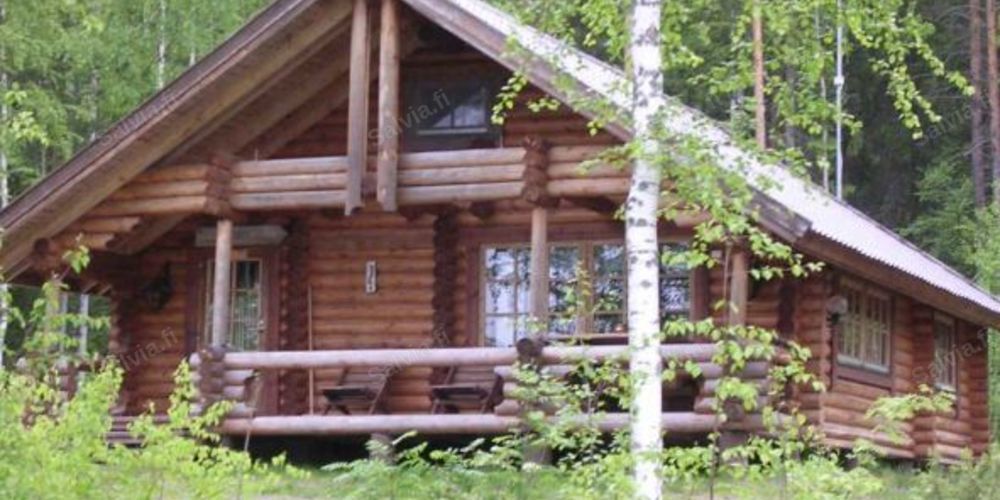 Kassapään hirsimökki vuokrattavana Päijänteen rannalla